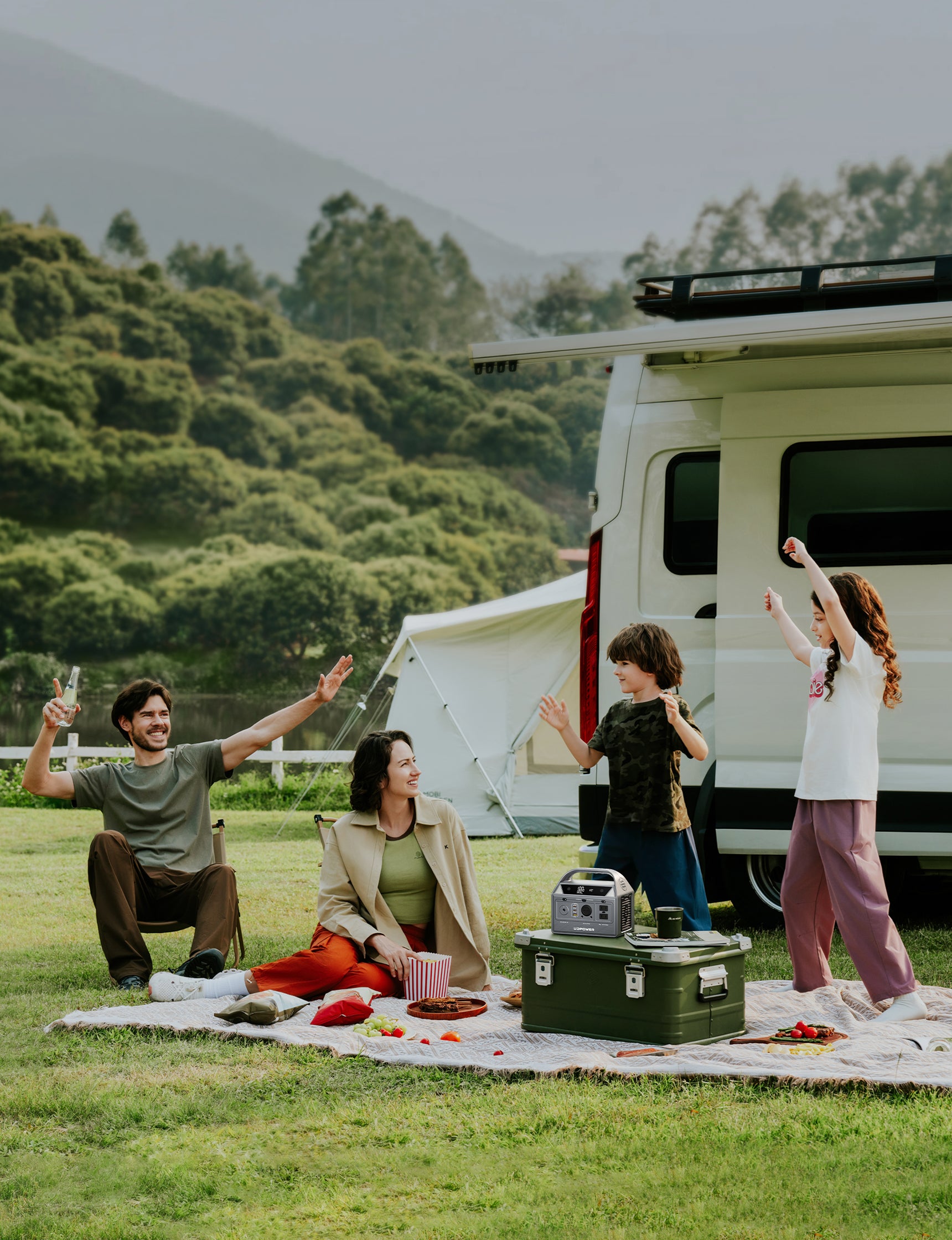 400w portable power station for RV Camping